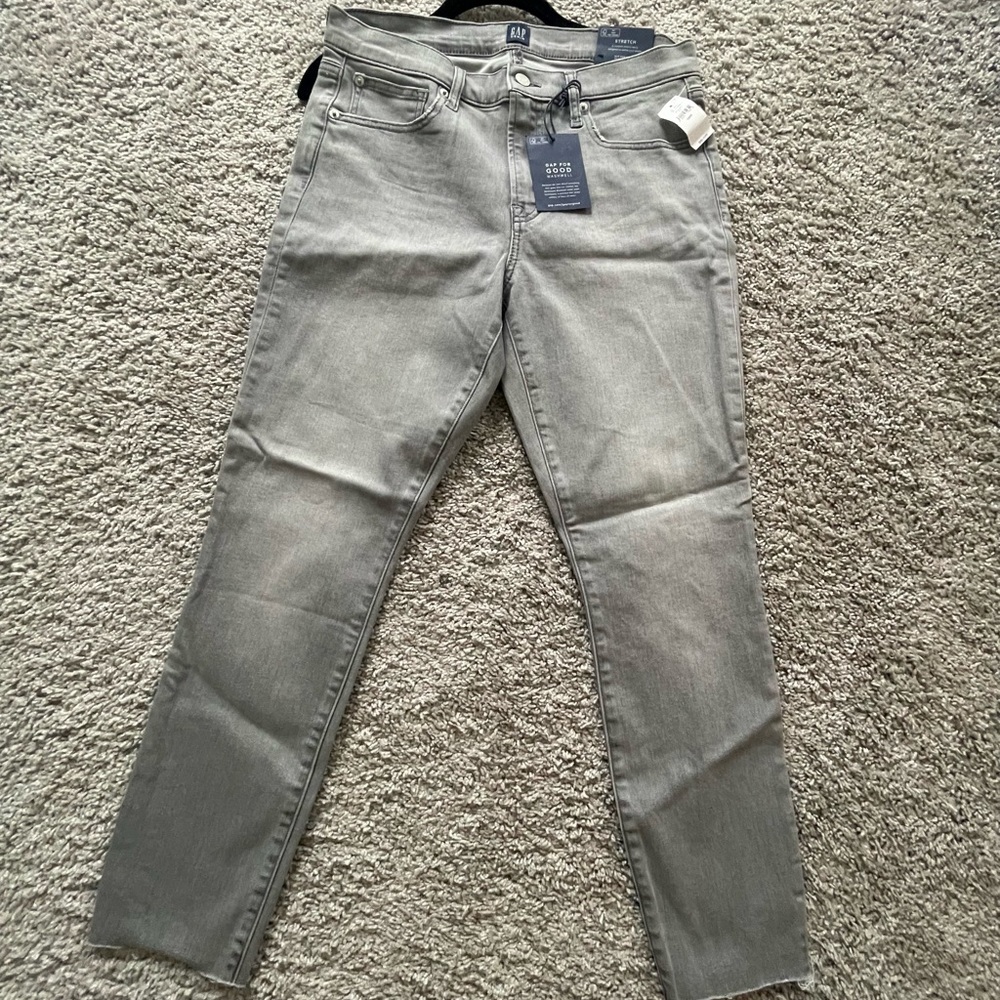 GAP Medium Stretch Gray Jeans